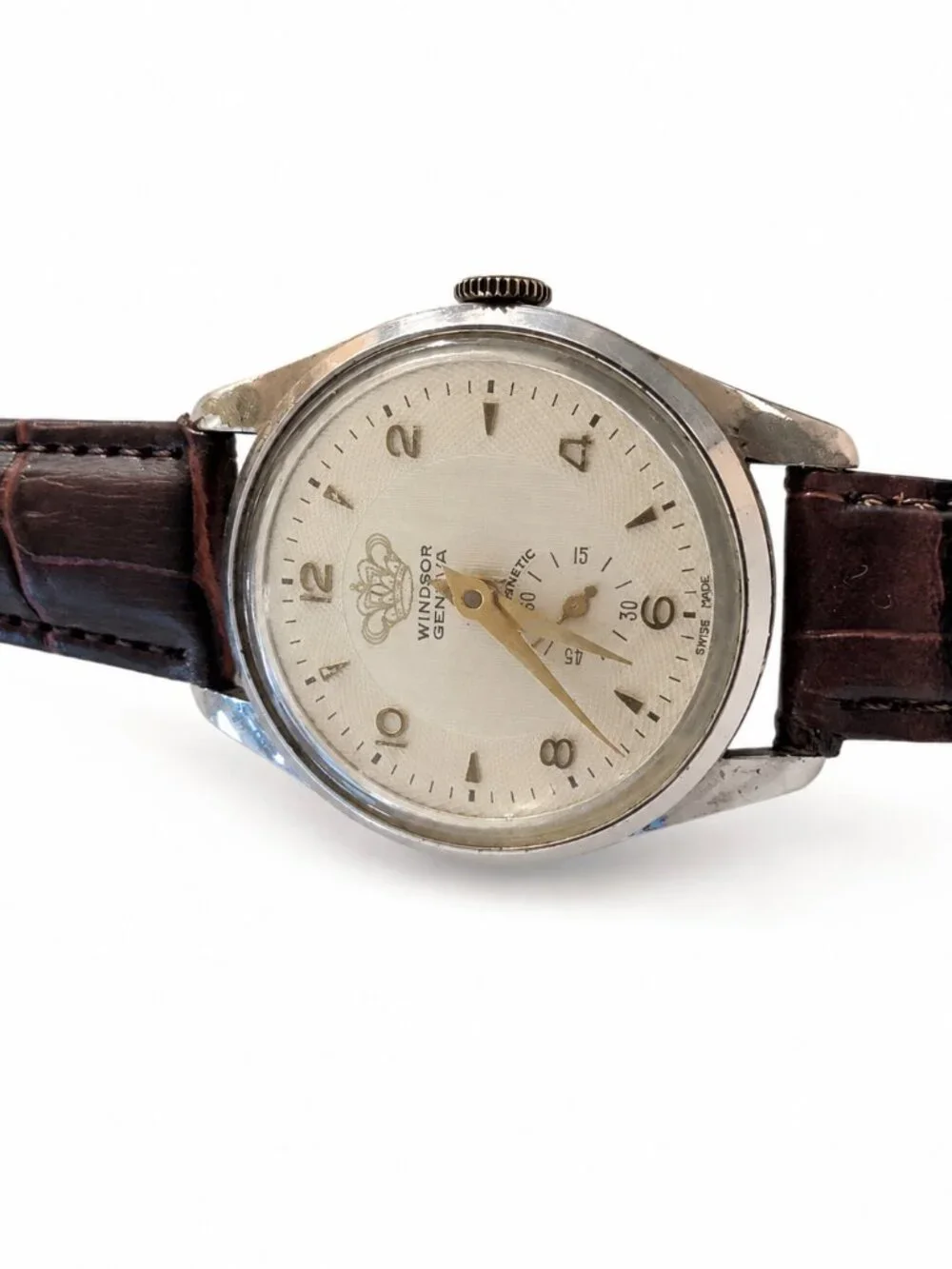Vintage Windsor Genève Swiss Manual-Wind Watch – Serviced – Circa 1940s/1950s